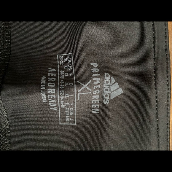 Adidas | Bike Shorts XL - Picture 9 of 9